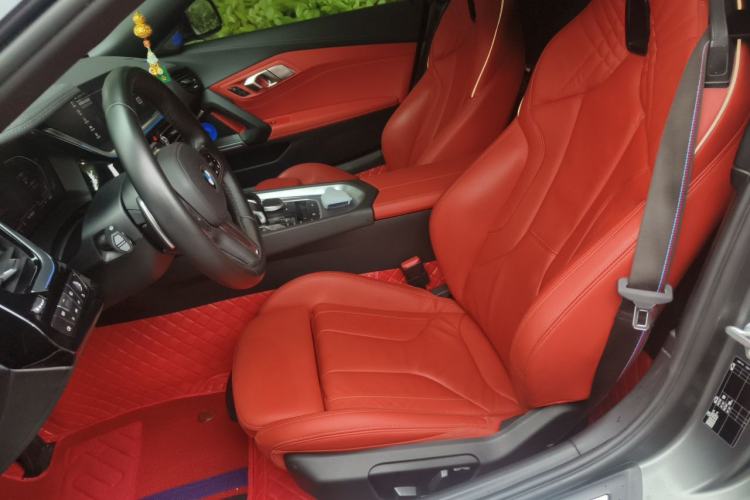 Used BMW Z4 2020 sDrive 25i Silver Frost Limited Edition Left Front Seat