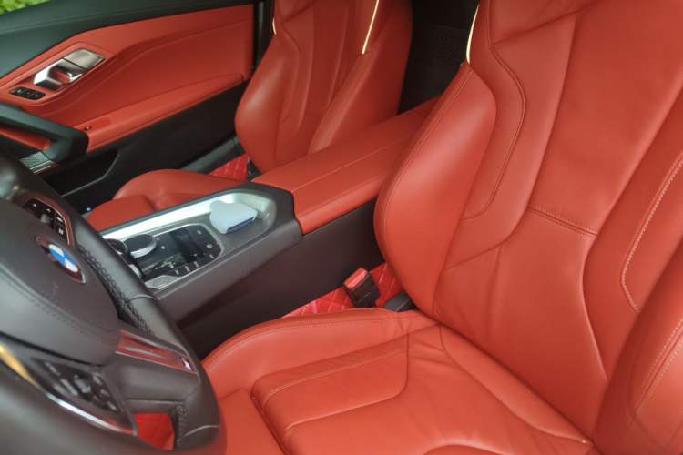 Used BMW Z4 2020 sDrive 25i Silver Frost Limited Edition Left Rear Seat