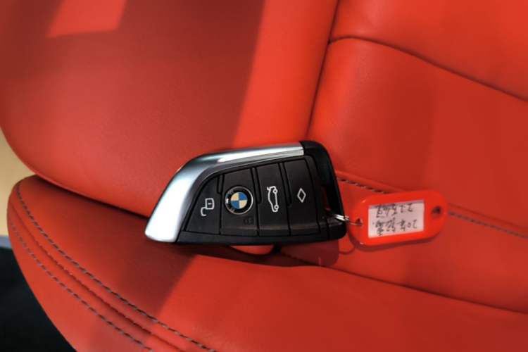 Used BMW Z4 2020 sDrive 25i Silver Frost Limited Edition Vehicle Key
