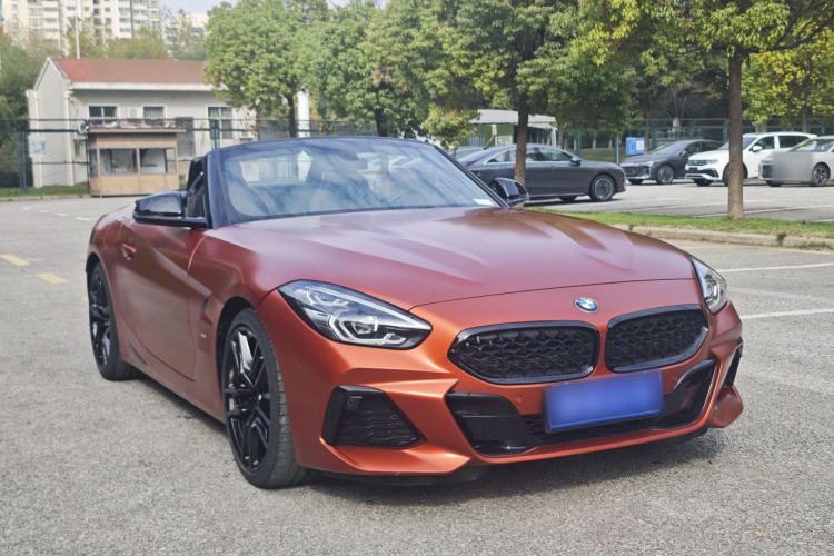 Used BMW Z4 2020 sDrive 25i Limited Edition in Sunlight Exterior 4