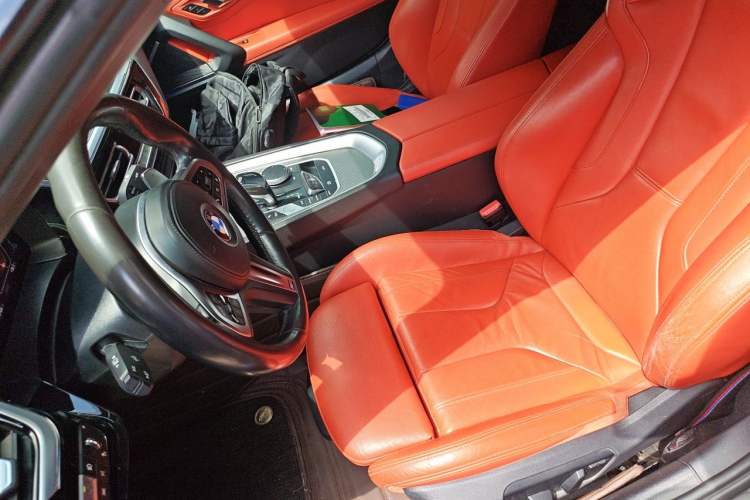 Used BMW Z4 2020 sDrive 25i Silver Frost Limited Edition Left Front Seat