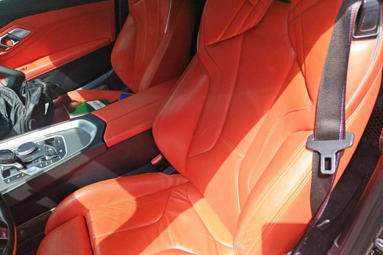 Used BMW Z4 2020 sDrive 25i Silver Frost Limited Edition Left Rear Seat