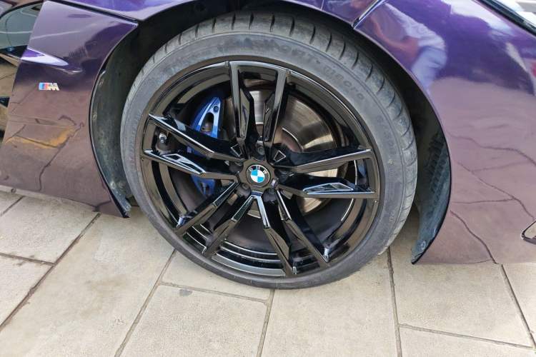 Used BMW Z4 2020 sDrive 25i Silver Frost Limited Edition Right Front Wheel Hub