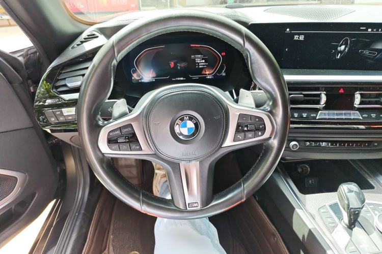 Used BMW Z4 2020 sDrive 25i Silver Frost Limited Edition Steering Wheel