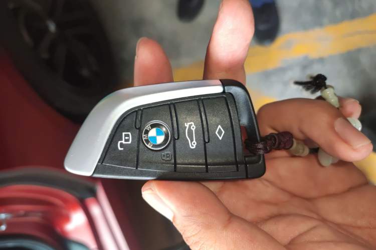 Used BMW Z4 2020 sDrive 25i Limited Edition in Sunlight Vehicle Key