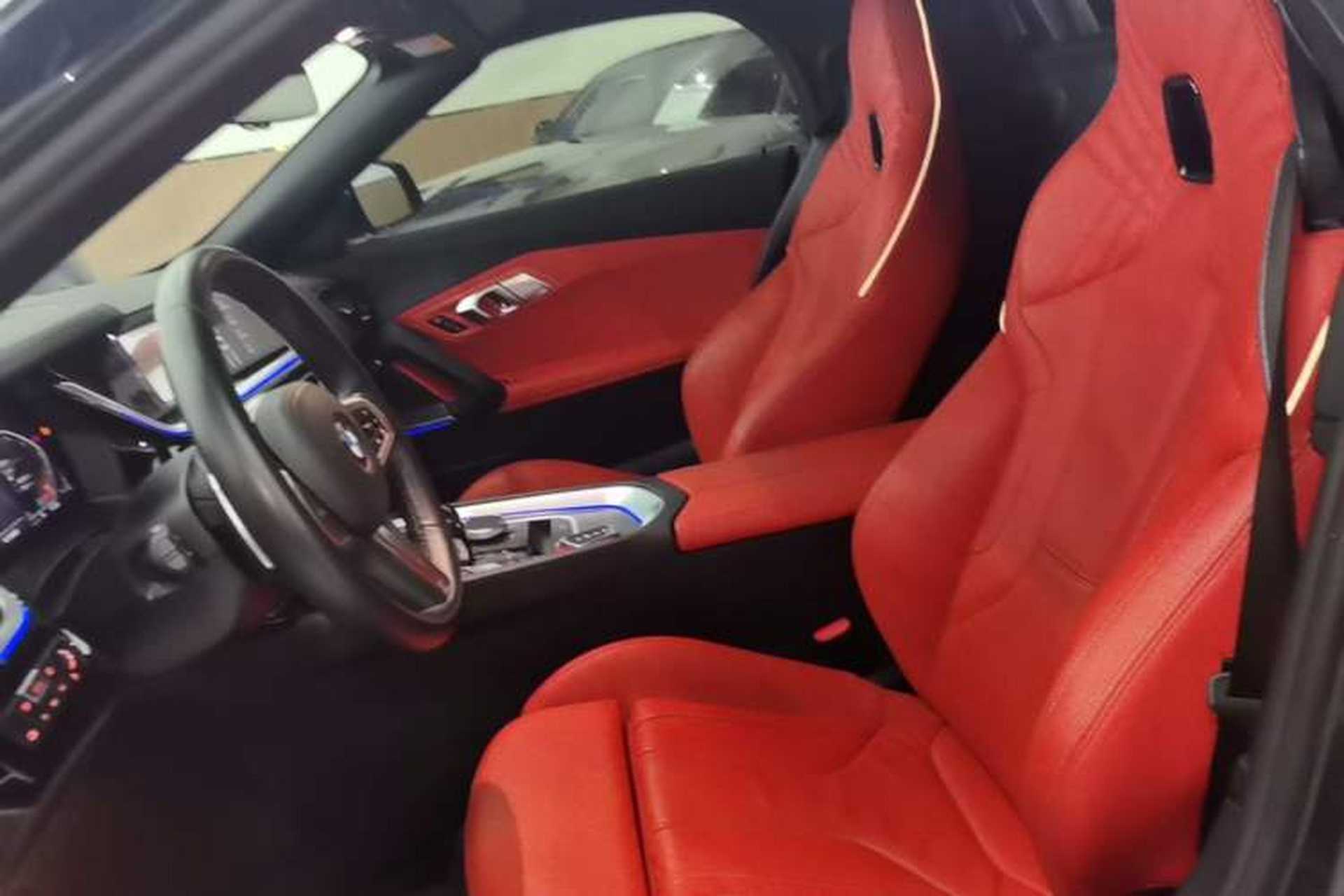 Used BMW Z4 2020 sDrive 25i Silver Frost Limited Edition Left Front Seat