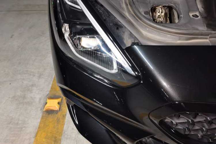 Used BMW Z4 2022 sDrive 25i M Sport Night Edition package Engine Bay Right