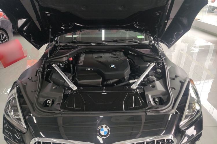 Used BMW Z4 2022 sDrive 25i M Sport Package Engine Bay