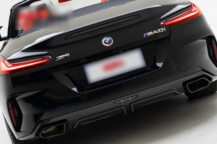 Used BMW Z4 2022 M40i M Sport Performance Edition Exterior 9