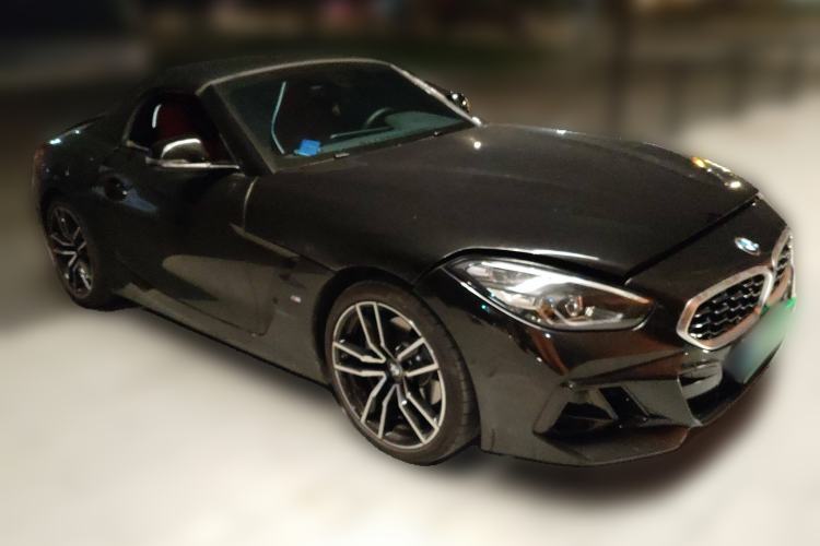 Used BMW Z4 2022 sDrive 25i M Sport Package Front Right 45 Deg