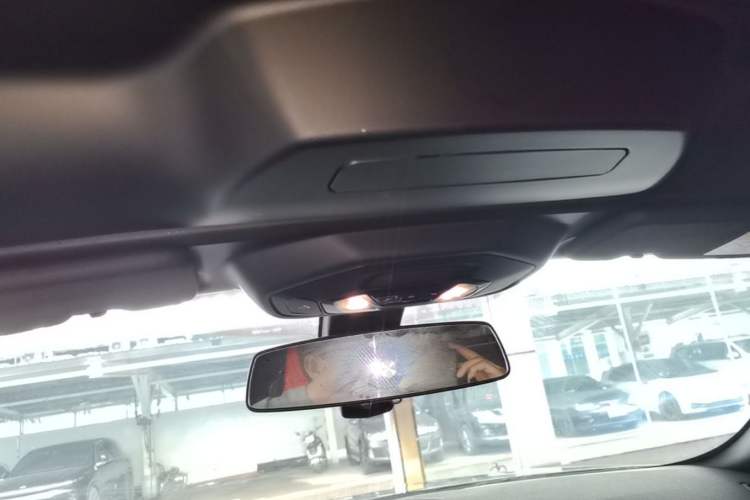 Used BMW Z4 2022 sDrive 25i M Sport Package Headliner