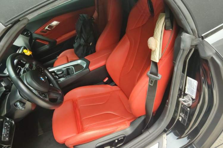 Used BMW Z4 2022 sDrive 25i M Sport Package Left Front Seat