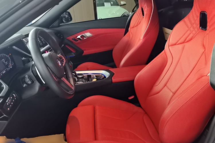 Used BMW Z4 2022 sDrive 25i M Sport Package Left Front Seat