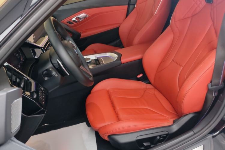 Used BMW Z4 2022 M40i M Sport Performance Edition Left Front Seat