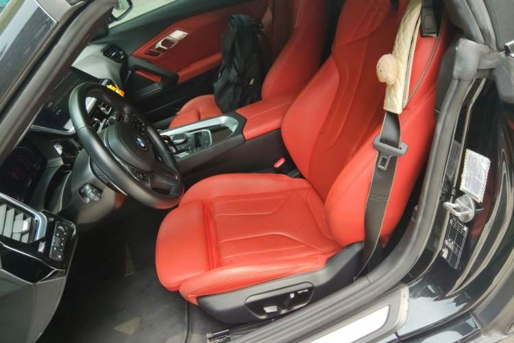 Used BMW Z4 2022 sDrive 25i M Sport Package Left Rear Seat