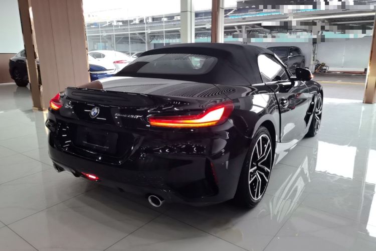 Used BMW Z4 2022 sDrive 25i M Sport Package Rear Right 45 Deg