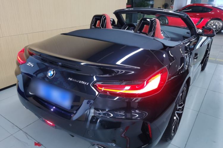 Used BMW Z4 2022 sDrive 25i M Sport Package Rear Right 45 Deg