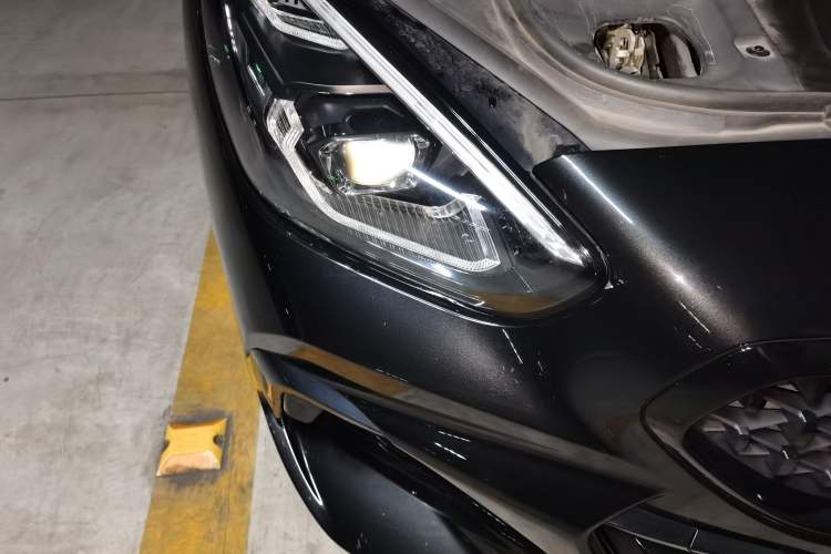 Used BMW Z4 2022 sDrive 25i M Sport Night Edition package Right Front Headlight