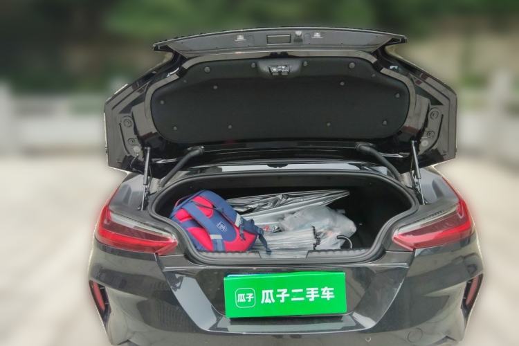 Used BMW Z4 2022 sDrive 25i M Sport Package Trunk