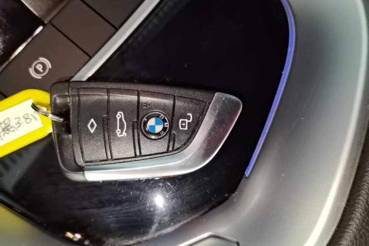 Used BMW Z4 2022 sDrive 25i M Sport Package Vehicle Key