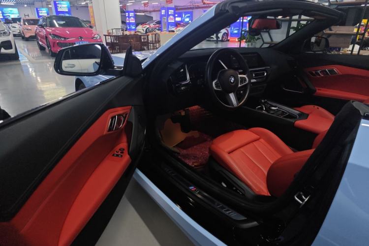 Used BMW Z4 2022 sDrive 25i M Sport Package Driver Seat