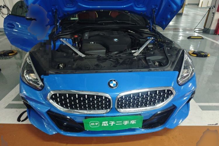 Used BMW Z4 2022 sDrive 25i M Sport Night Edition package Engine Bay