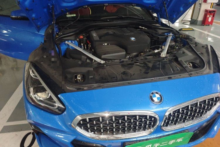 Used BMW Z4 2022 sDrive 25i M Sport Night Edition package Engine Bay Right
