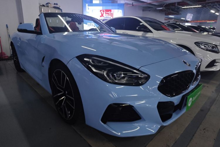 Used BMW Z4 2022 sDrive 25i M Sport Package Front Right 45 Deg