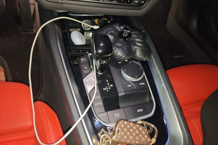 Used BMW Z4 2022 sDrive 25i M Sport Night Edition package Gear Lever