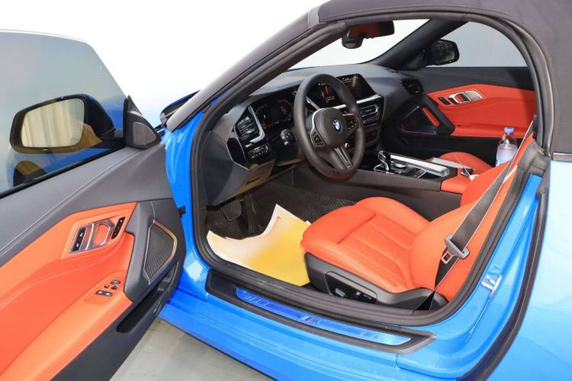 Used BMW Z4 2022 sDrive 25i M Sport Package Interior 1