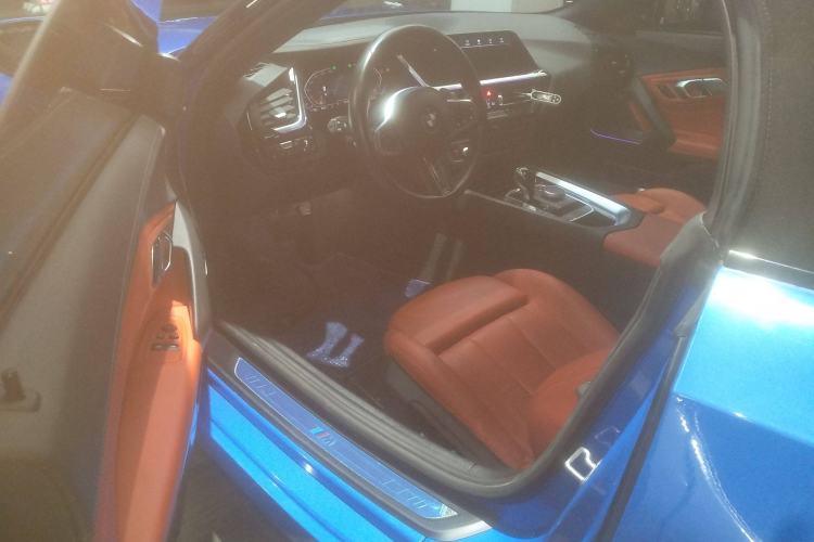Used BMW Z4 2022 sDrive 25i M Sport Package Interior 3
