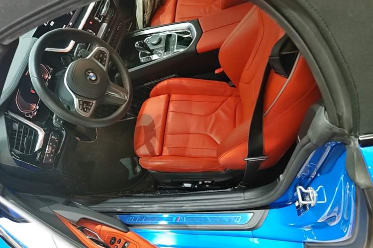 Used BMW Z4 2022 sDrive 25i M Sport Package Left Front Seat