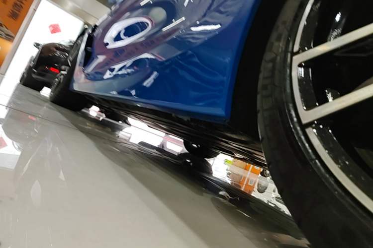 Used BMW Z4 2022 sDrive 25i M Sport Package Left Side Sill