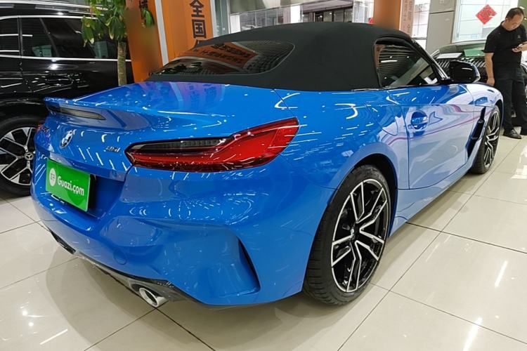 Used BMW Z4 2022 sDrive 25i M Sport Package Rear Right 45 Deg