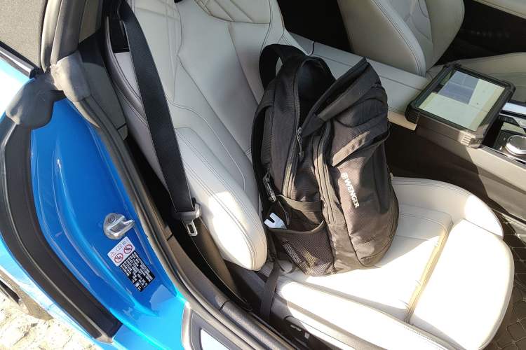 Used BMW Z4 2022 sDrive 25i M Sport Package Right Front Seat