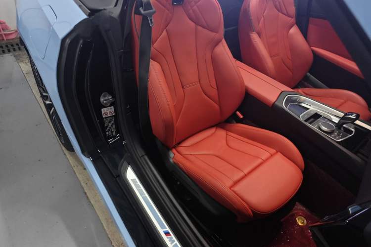 Used BMW Z4 2022 sDrive 25i M Sport Package Right Front Seat
