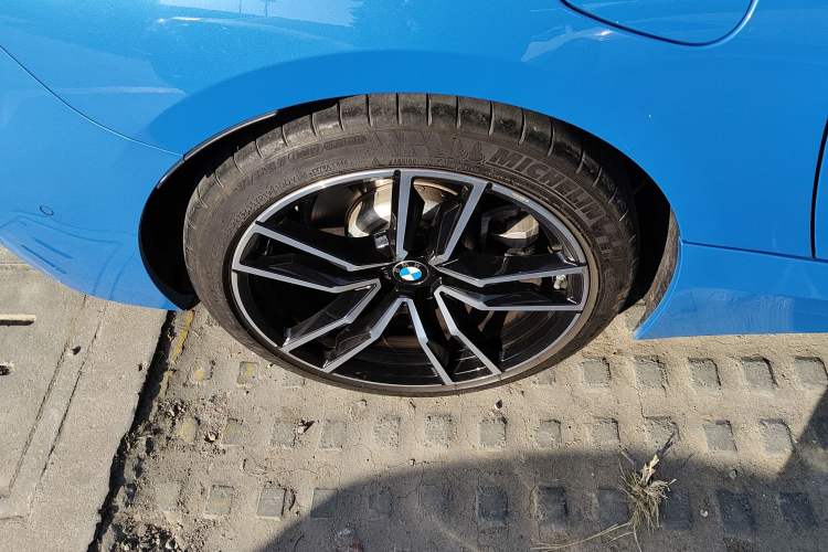 Used BMW Z4 2022 sDrive 25i M Sport Package Right Rear Wheel Hub