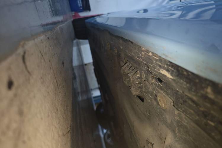 Used BMW Z4 2022 sDrive 25i M Sport Package Right Side Sill