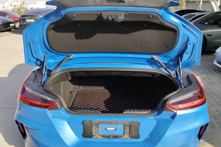 Used BMW Z4 2022 sDrive 25i M Sport Package Trunk