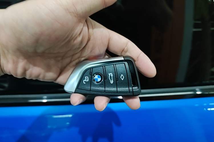 Used BMW Z4 2022 sDrive 25i M Sport Package Vehicle Key