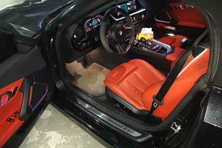 Used BMW Z4 2022 sDrive 25i M Sport Night Edition package Driver Seat
