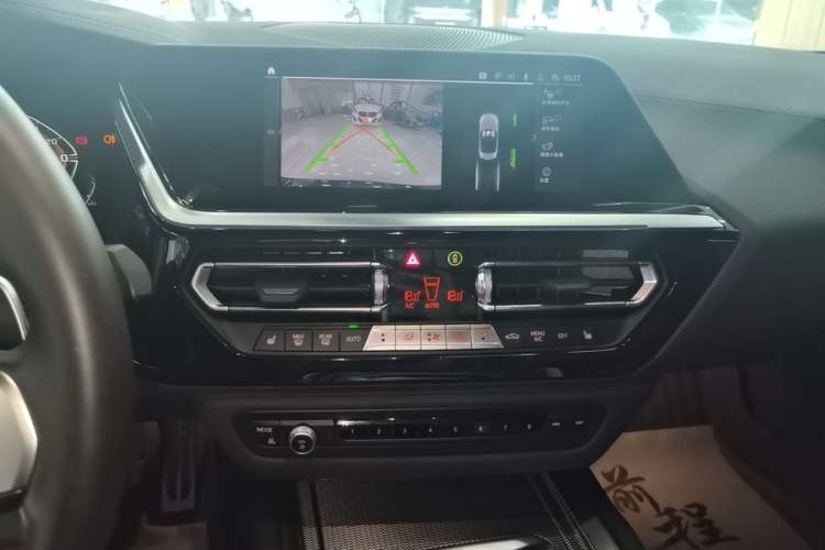 Used BMW Z4 2022 Restyled M40i M Sport Performance Edition Audio And AC Panel