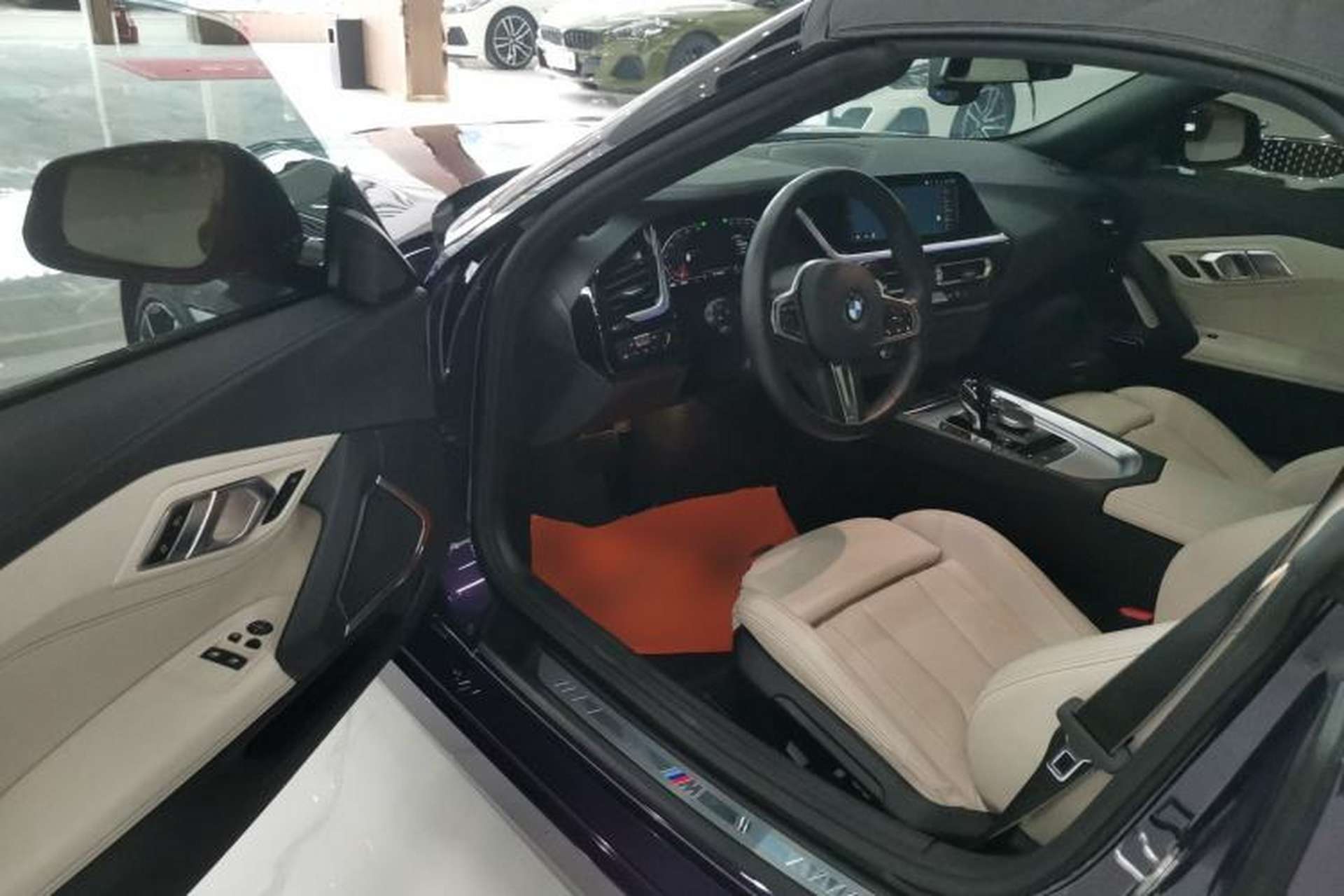 Used BMW Z4 2022 sDrive 25i M Sport Night Edition package Driver Seat
