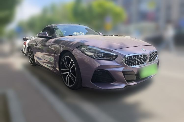 Used BMW Z4 2022 sDrive 25i M Sport Package Front Right 45 Deg