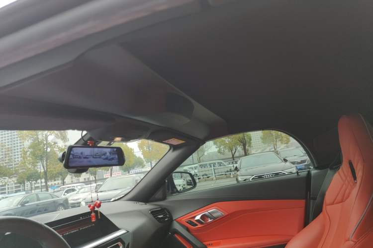 Used BMW Z4 2022 sDrive 25i M Sport Package Headliner