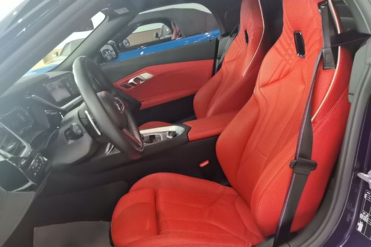 Used BMW Z4 2022 Restyled M40i M Sport Performance Edition Left Front Seat
