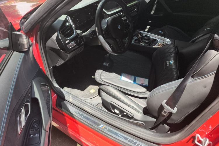 Used BMW Z4 2022 sDrive 25i M Sport Night Edition package Driver Seat