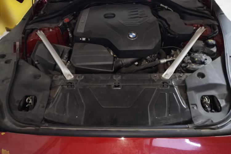 Used BMW Z4 2022 sDrive 25i M Sport Night Edition package Engine Bay