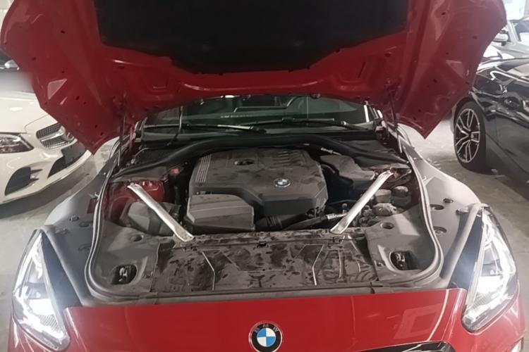 Used BMW Z4 2022 sDrive 25i M Sport Night Edition package Engine Bay