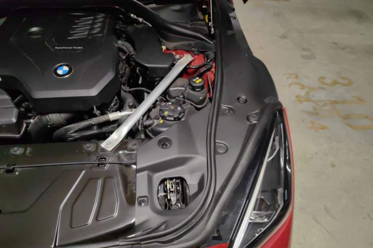 Used BMW Z4 2022 sDrive 25i M Sport Package Engine Bay Left